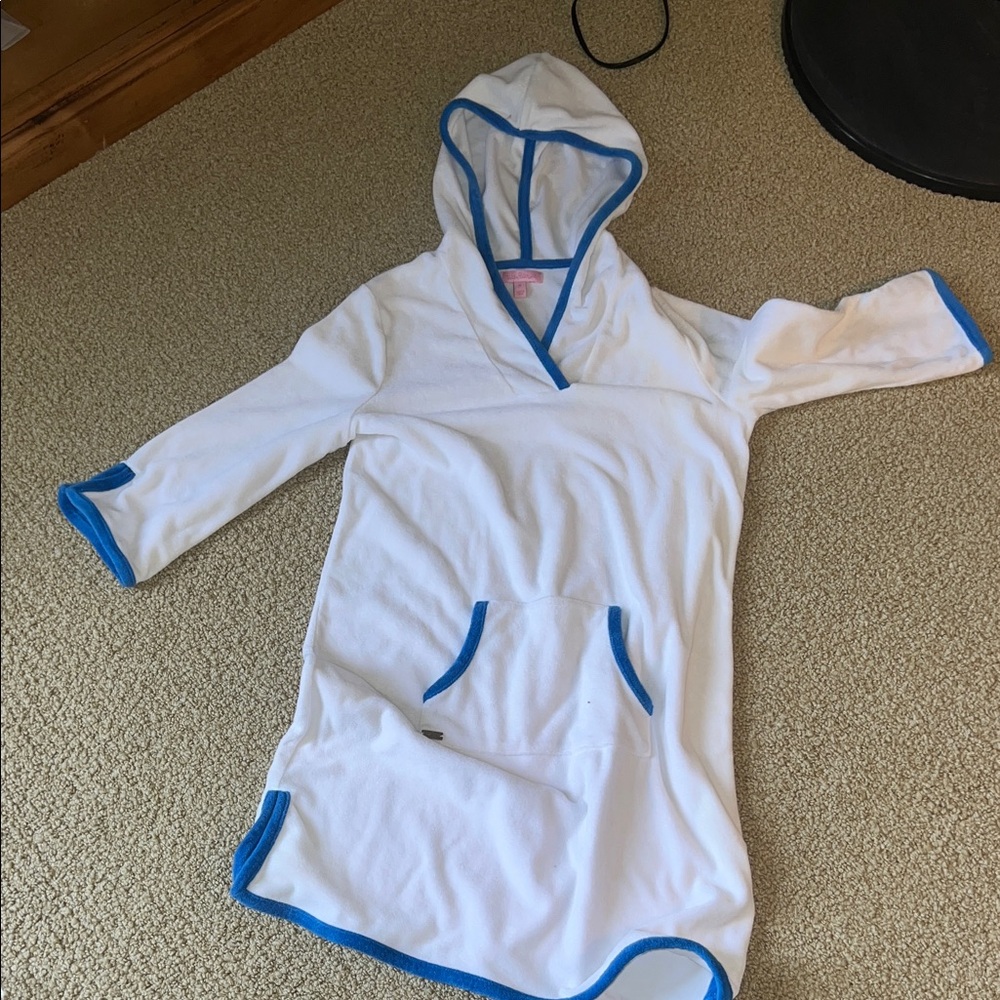 Lilly Pulitzer White Hooded Cover-Up with Blue Trim m